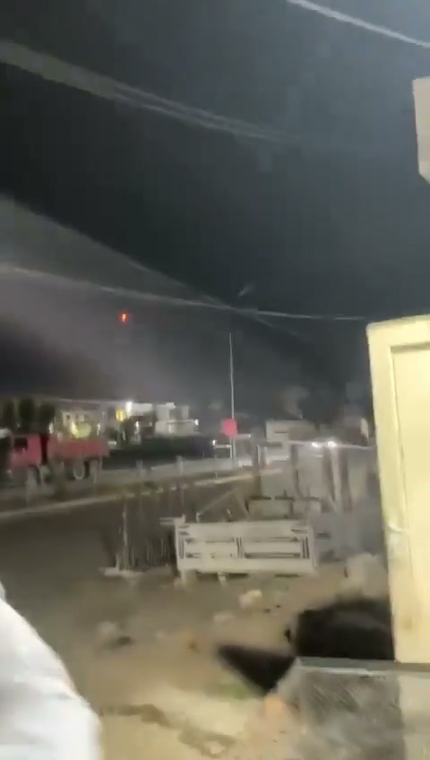 Footage captured the moment a bomb-laden drone crashes into (what appears to be) civilian populated areas in Topzawa, south of Erbil